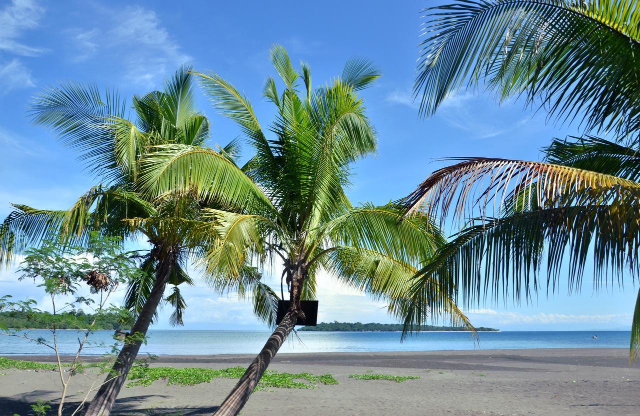 Adventure Camp Beach Resort Sablayan エクステリア 写真